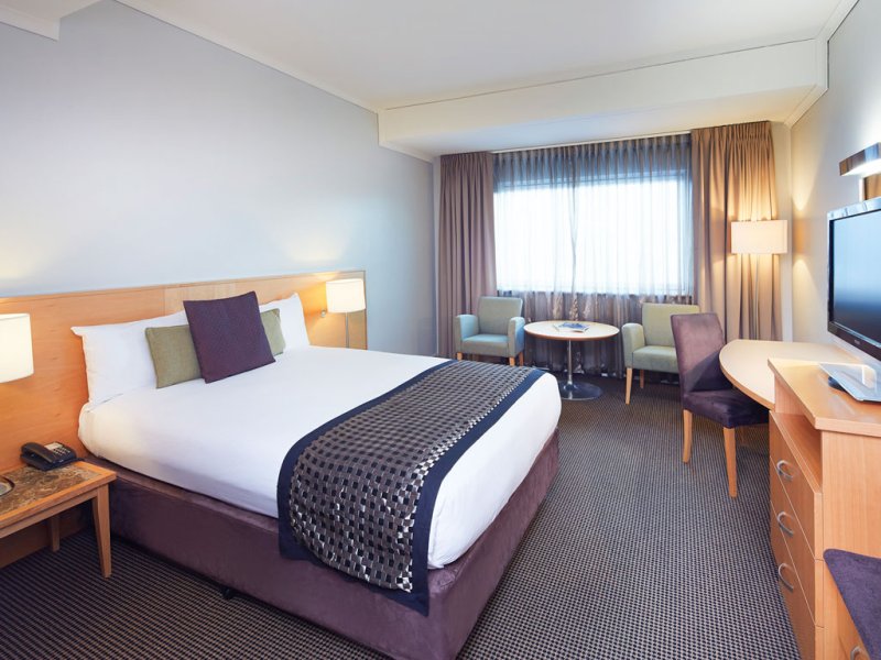 Novotel Langley PerthPhoto 1