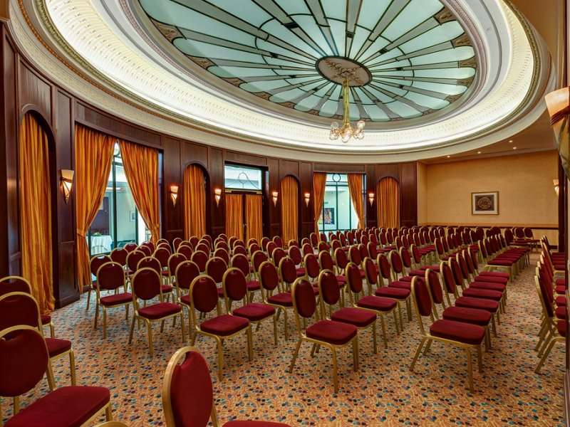 Radisson Blu Carlton Hotel, BratislavaPhoto 0
