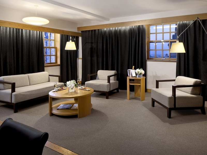 Radisson Blu Hotel EdinburghPhoto 1