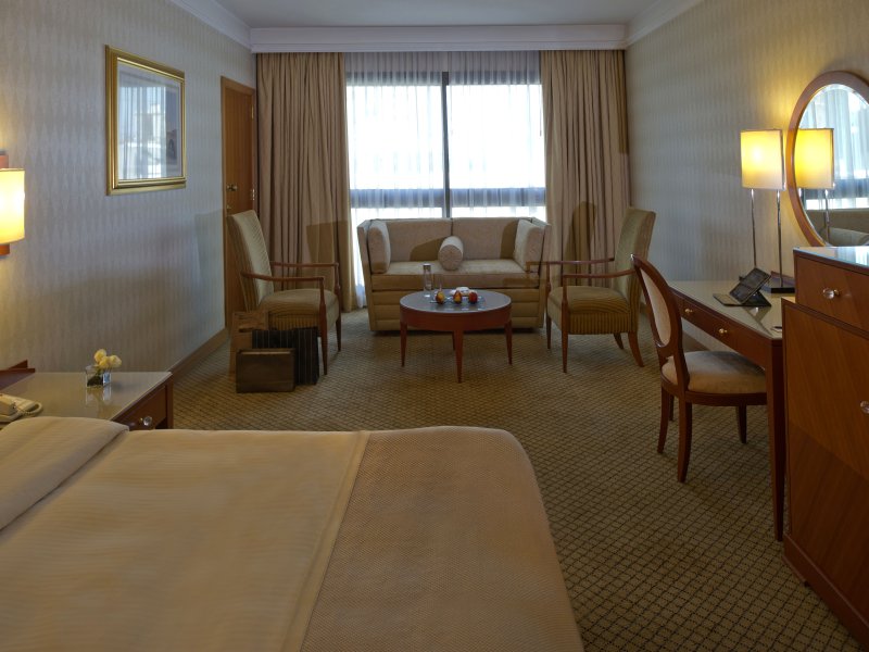 Radisson Blu Martinez Hotel, BeirutPhoto 5