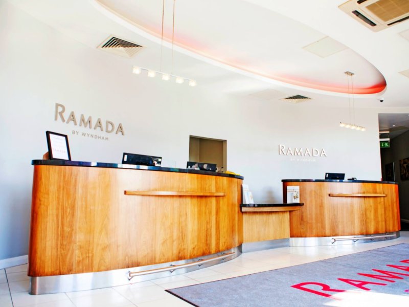 Ramada By Wyndham Belfast City CentrePhoto 1