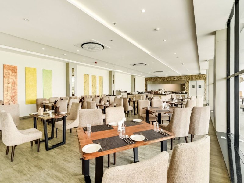 Ramada By Wyndham Bengaluru YelahankaPhoto 4