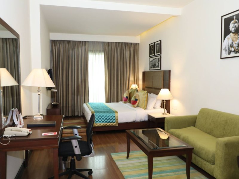 Ramada By Wyndham Jalandhar City CentrePhoto 6