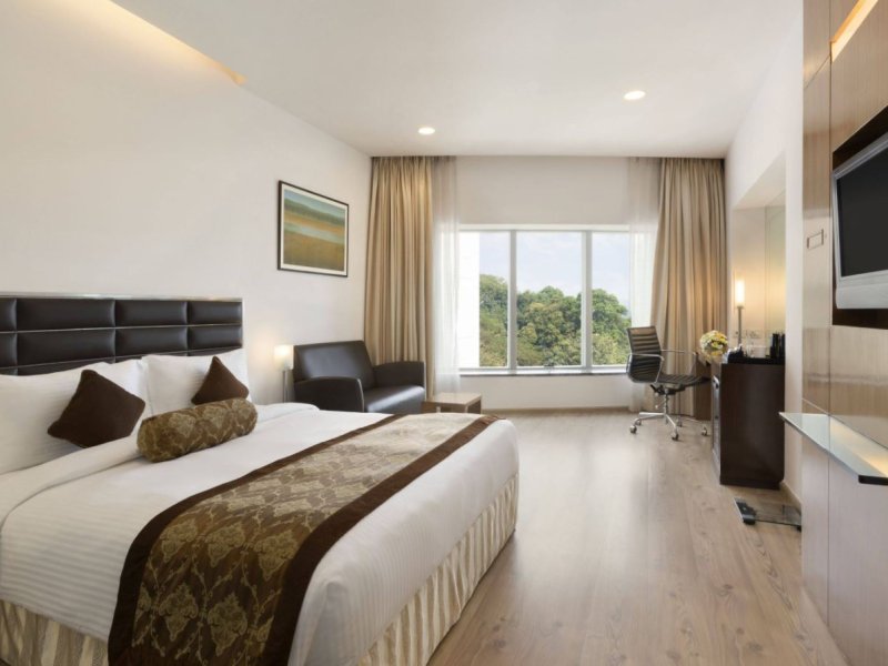 Ramada By Wyndham Powai Hotel & Convention CentrePhoto 5