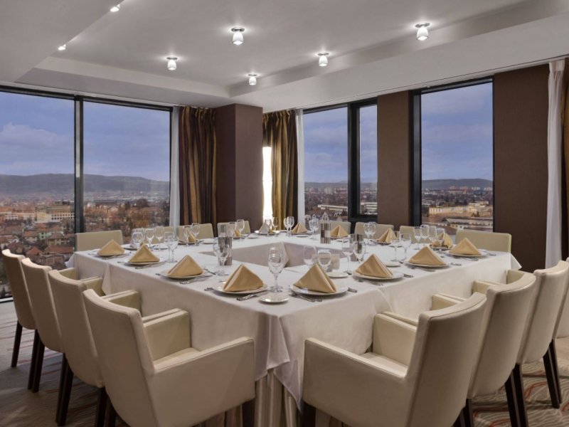 Ramada By Wyndham SibiuPhoto 2