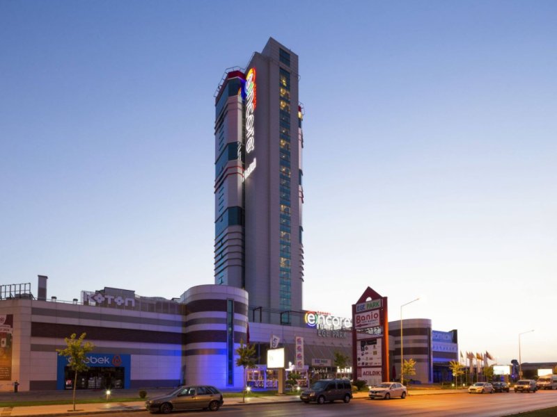 Ramada Encore By Wyndham IzmirPhoto 0