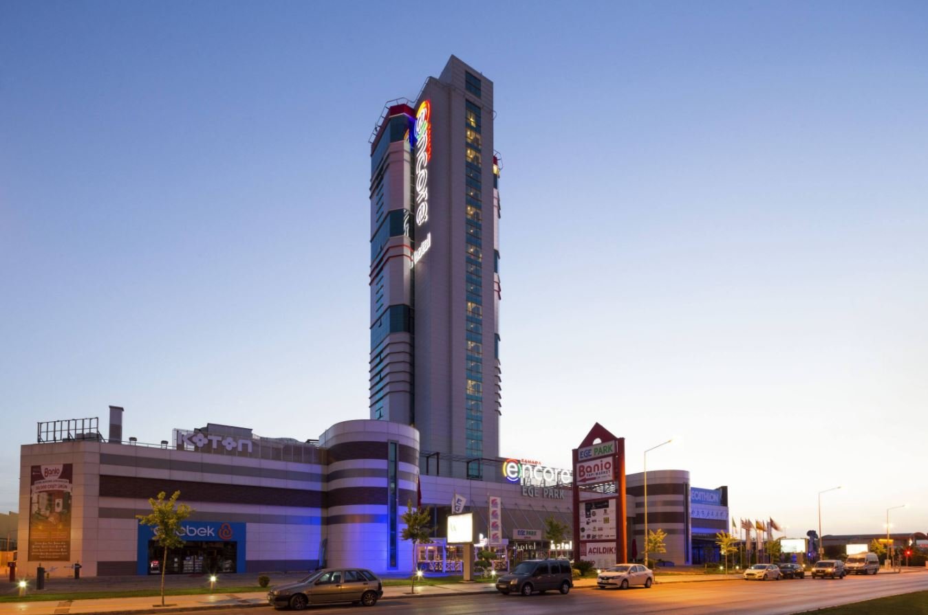 Ramada Encore By Wyndham Izmir