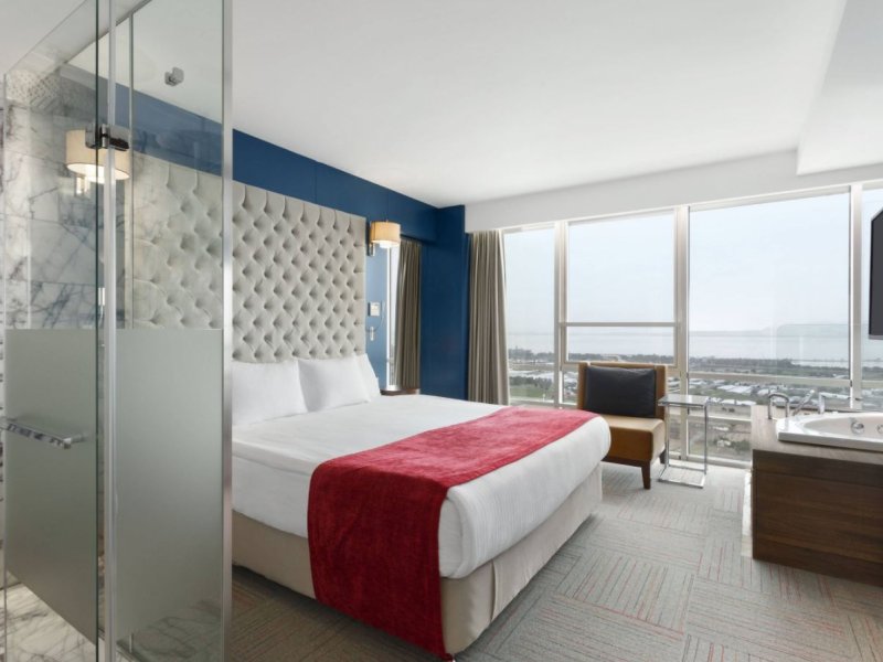 Ramada Encore By Wyndham IzmirPhoto 5