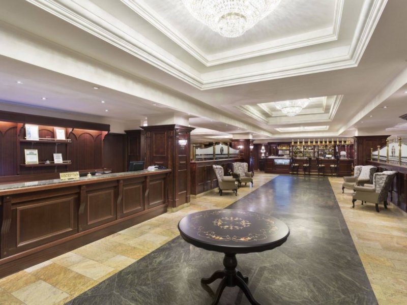 Ramada Hotel & Suites By Wyndham Bucharest NorthPhoto 1