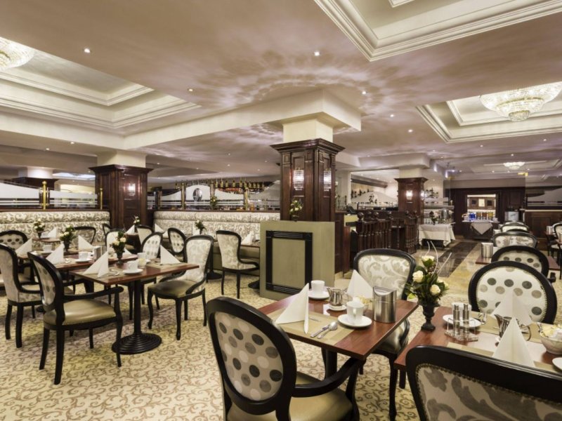 Ramada Hotel & Suites By Wyndham Bucharest NorthPhoto 2