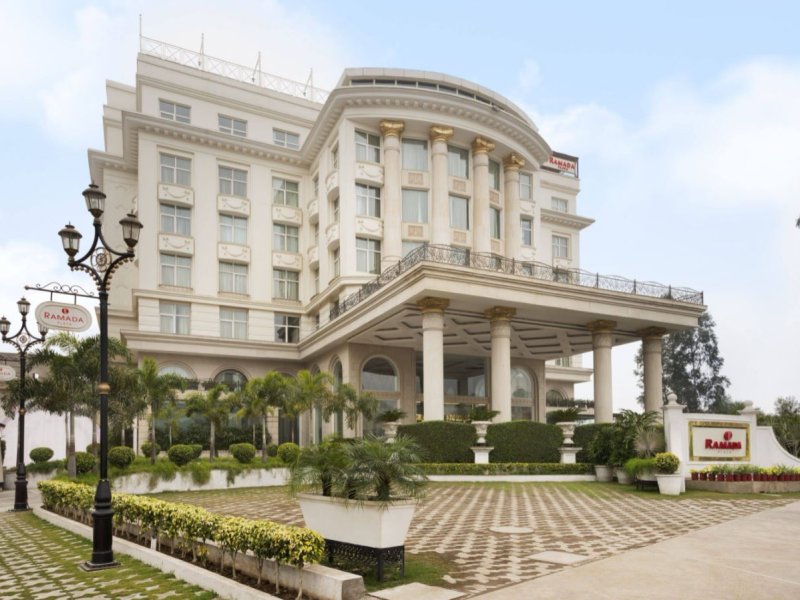 Ramada Plaza By Wyndham Chandigarh ZirakpurPhoto 0