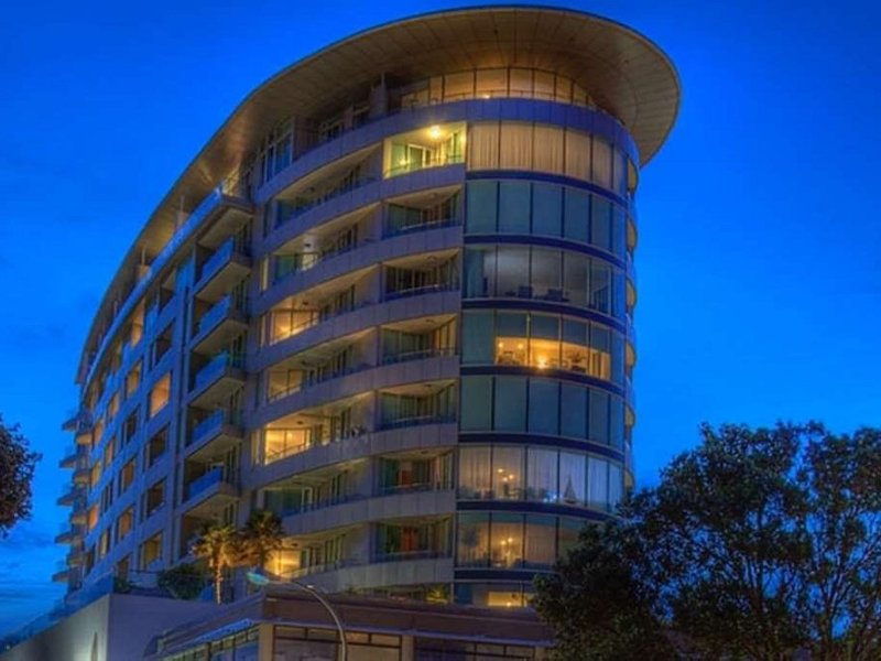 Ramada Suites By Wyndham Nautilus OrewaPhoto 2