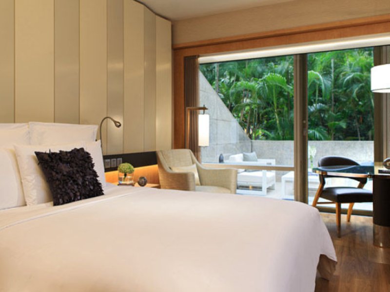 Renaissance Hong Kong Harbour View HotelPhoto 2