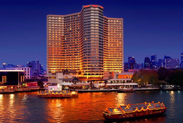 Royal Orchid Sheraton Hotel &amp; Towers