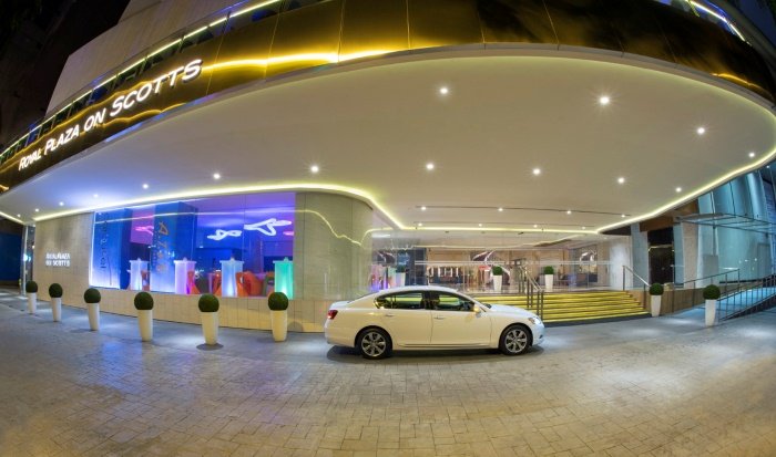 Royal Plaza on Scotts