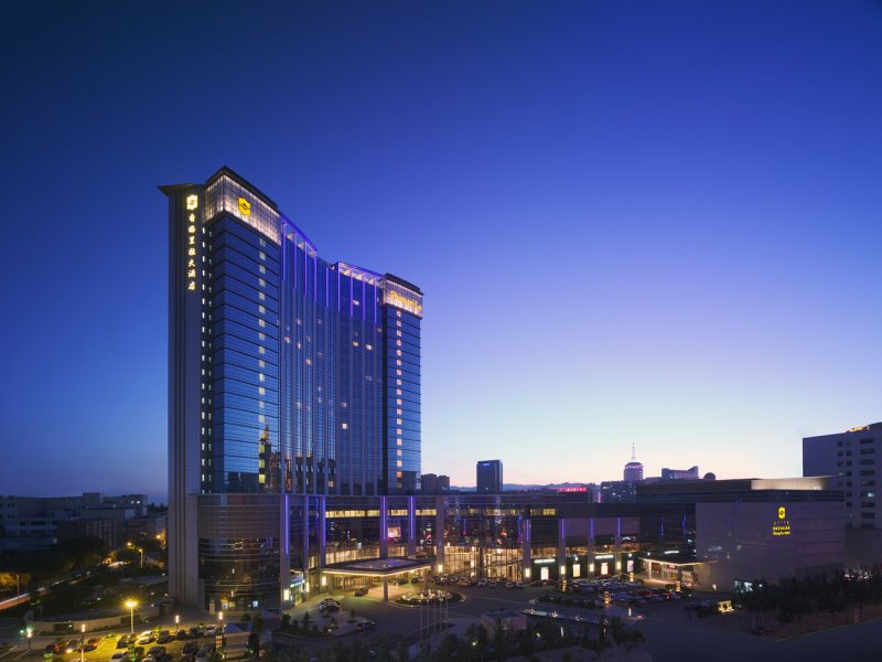 Shangri-La Hotel, HuhhotPhoto 1