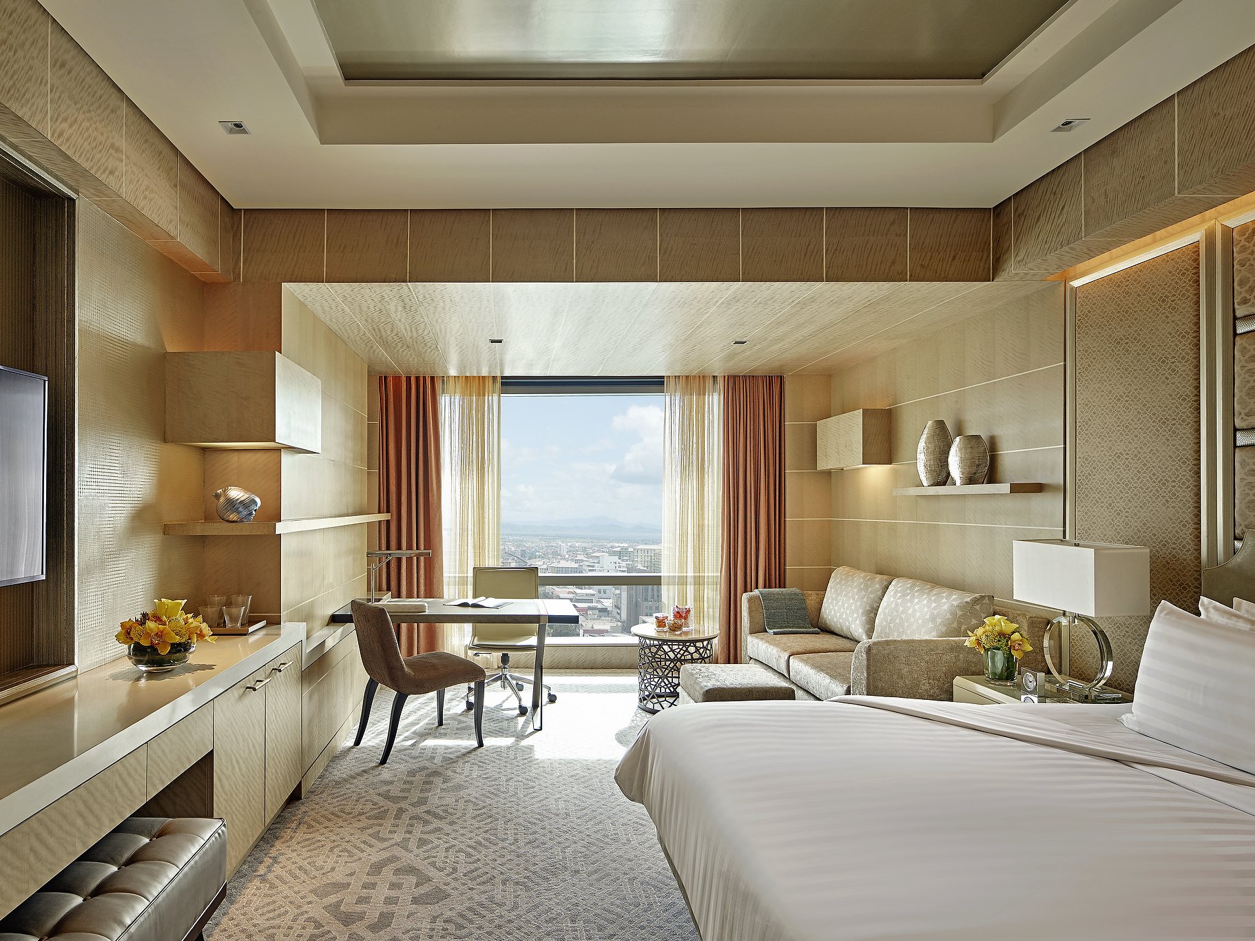 Shangri-La at the Fort, Manila