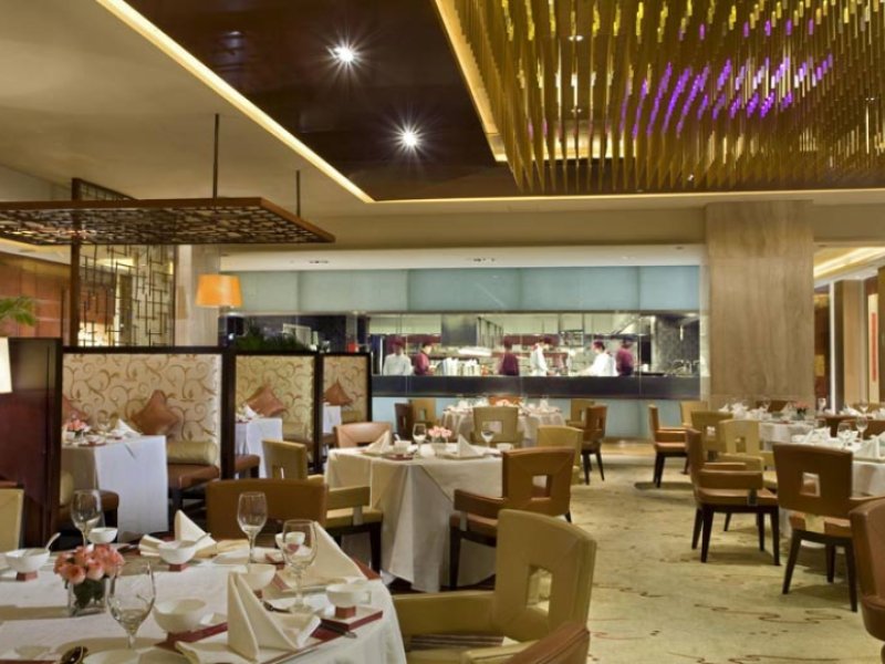 Sheraton Grand Shanghai Pudong Hotel & ResidencesPhoto 4