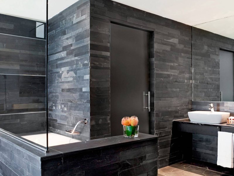 Sheraton Milan Malpensa Airport Hotel & Conference CentrePhoto 1
