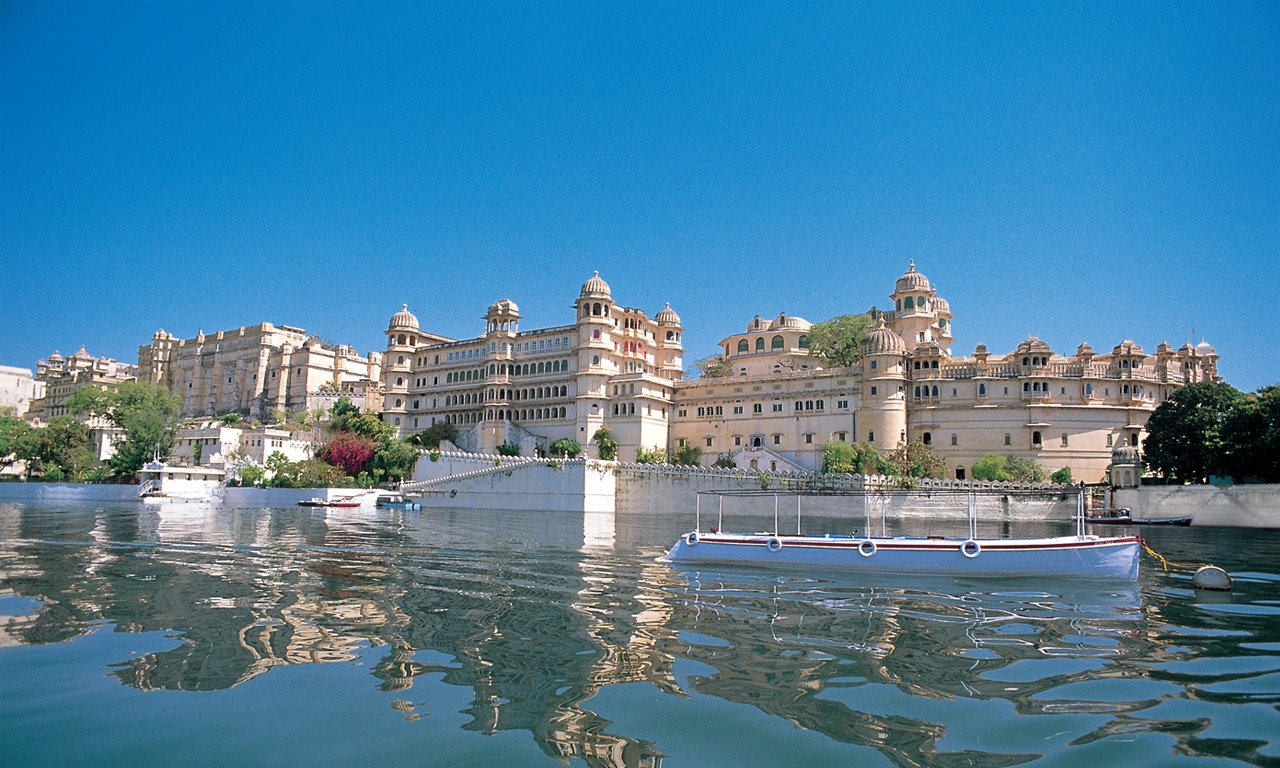 Shiv Niwas Palace