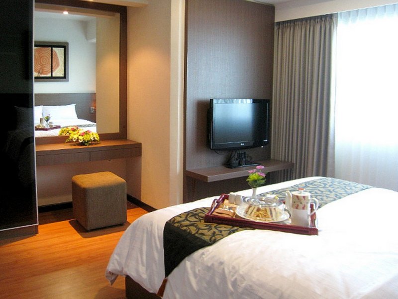 Somerset Surabaya Hotel and Serviced ResidencePhoto 1