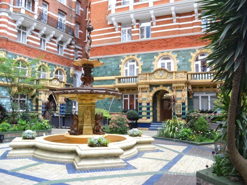 St. James’ Court, A Taj Hotel, LondonPhoto 1
