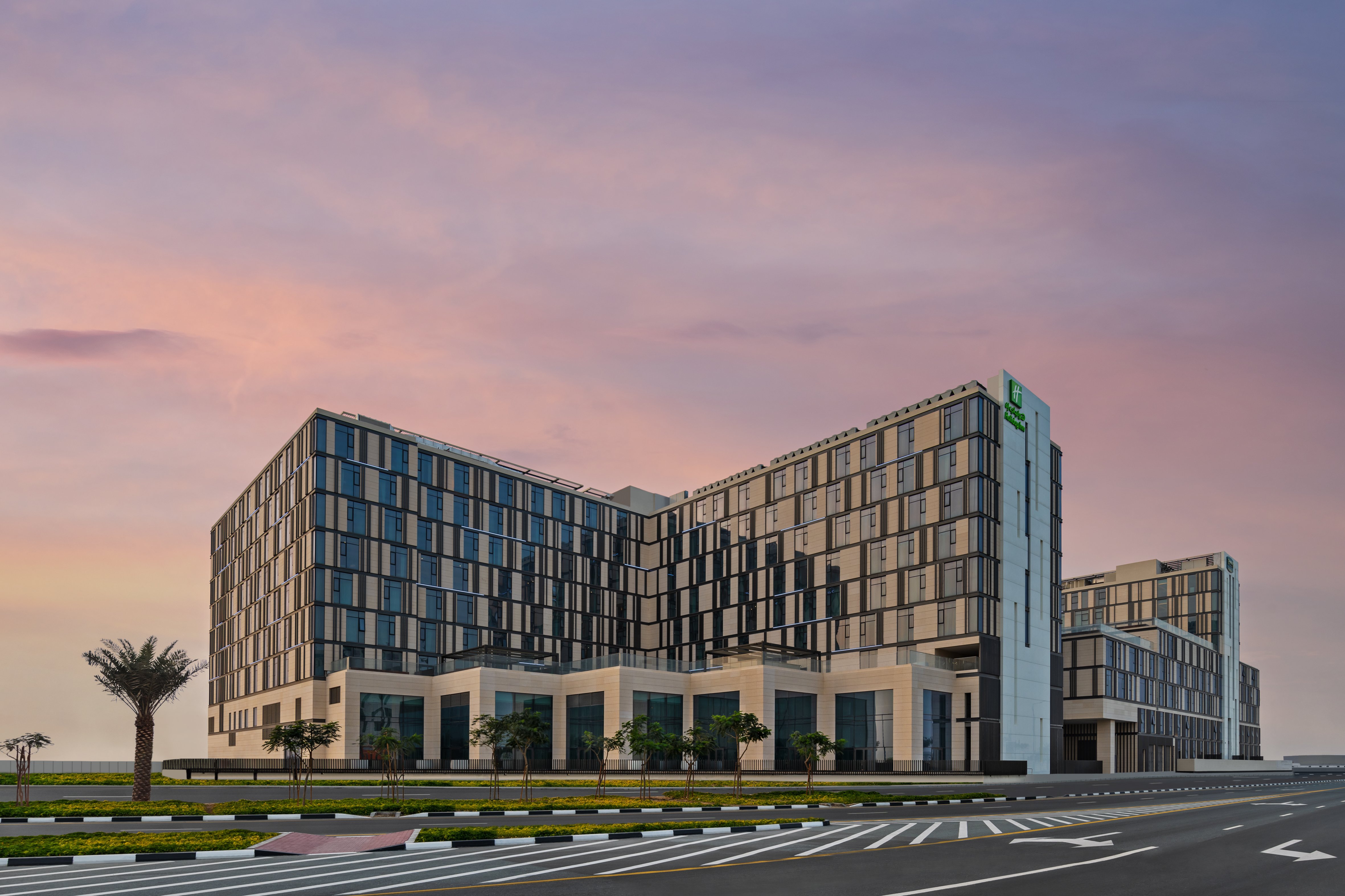 Staybridge Suites Dubai Al-Maktoum