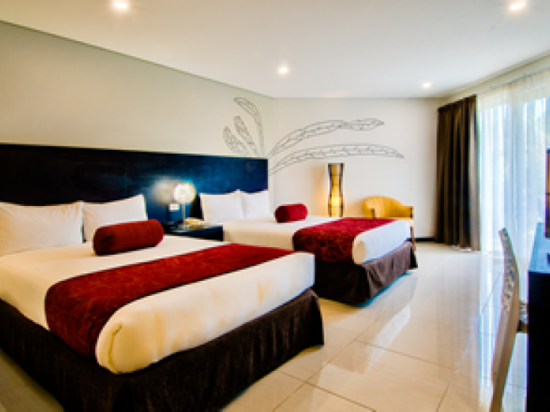 The  Waterfront HotelPhoto 0