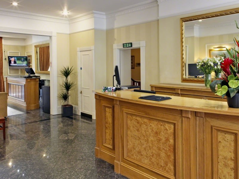 The ClarendonPhoto 1