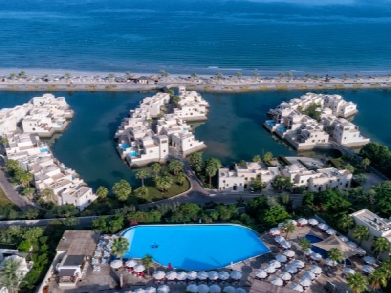 The Cove Rotana ResortPhoto 1
