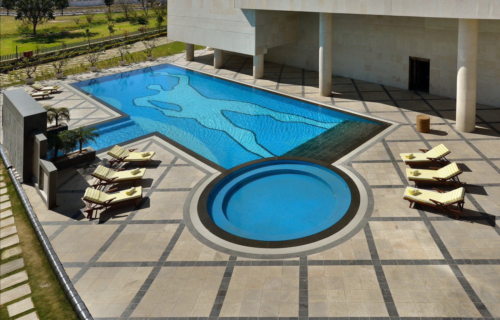 The Lalit Chandigarh
