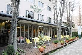 The Palace Side Hotel