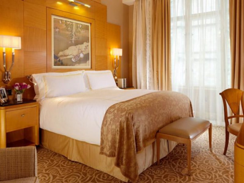 The SavoyPhoto 2