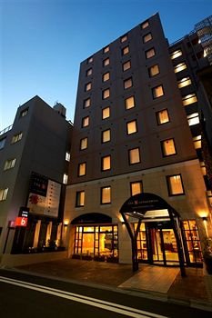 The b Ochanomizu