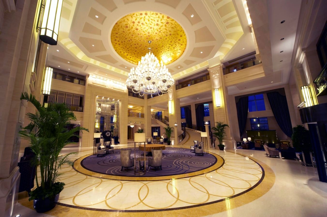 Wyndham Grand Plaza Royale Oriental Shanghai