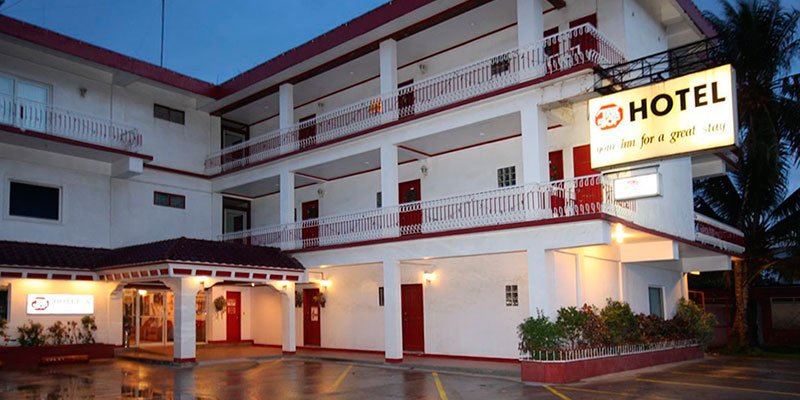 Yvonne’s Apartments