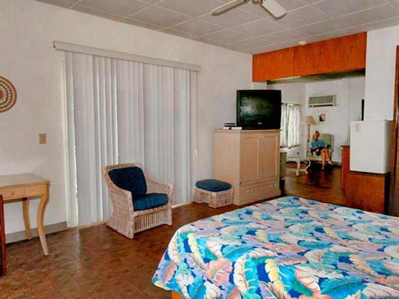 Yvonne’s ApartmentsPhoto 3