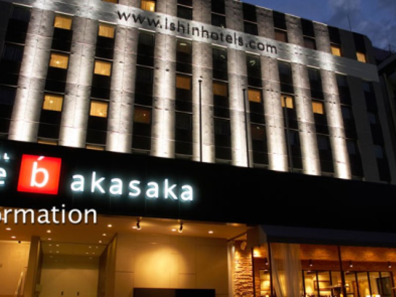 the b akasakaPhoto 0