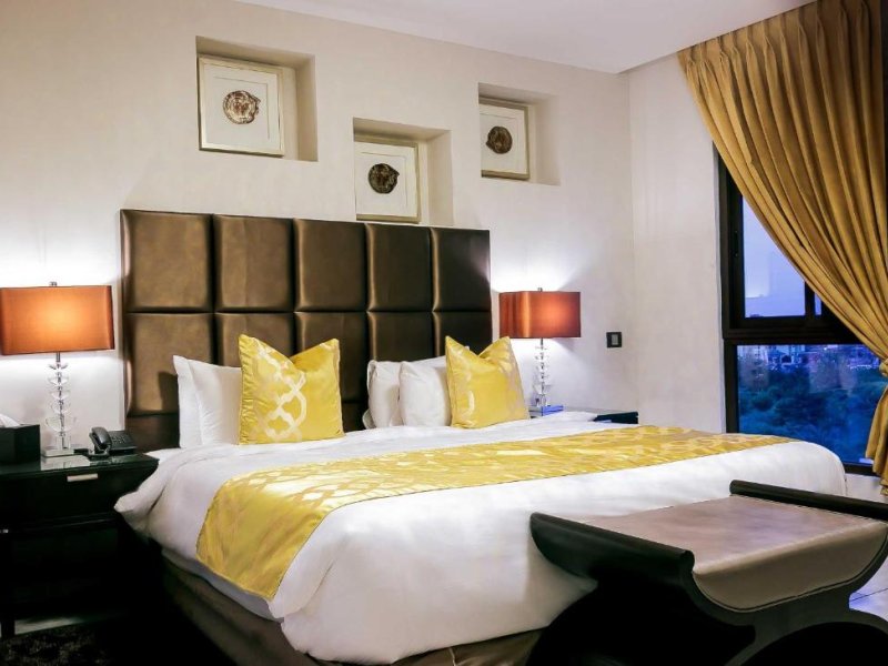 Oak Plaza HotelsPhoto 1