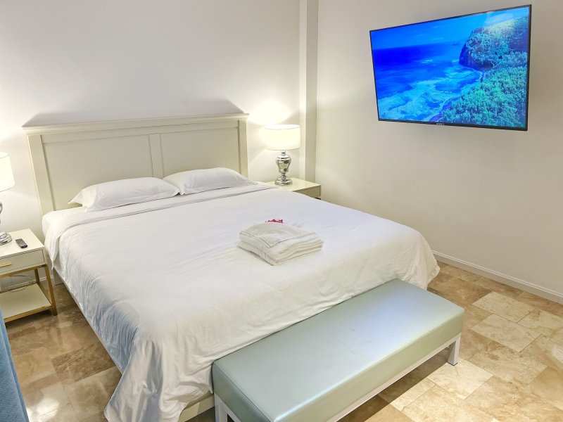 Tinian Diamond HotelPhoto 1