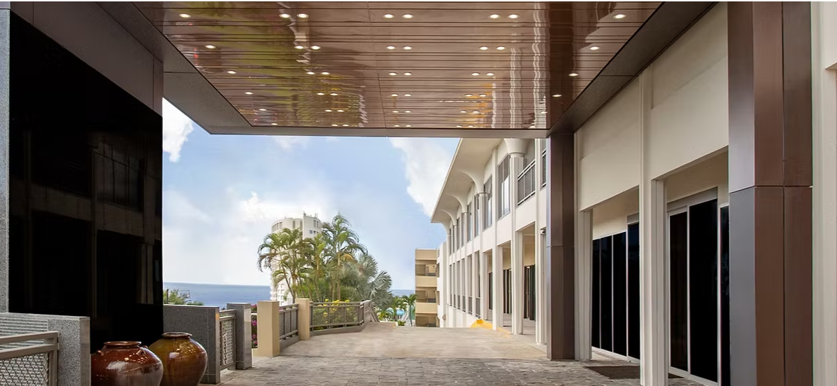 OHANA Oceanview Hotel