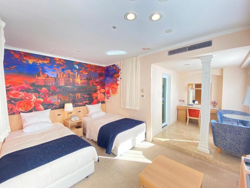 Hotel Rose Garden ShinjukuPhoto 1