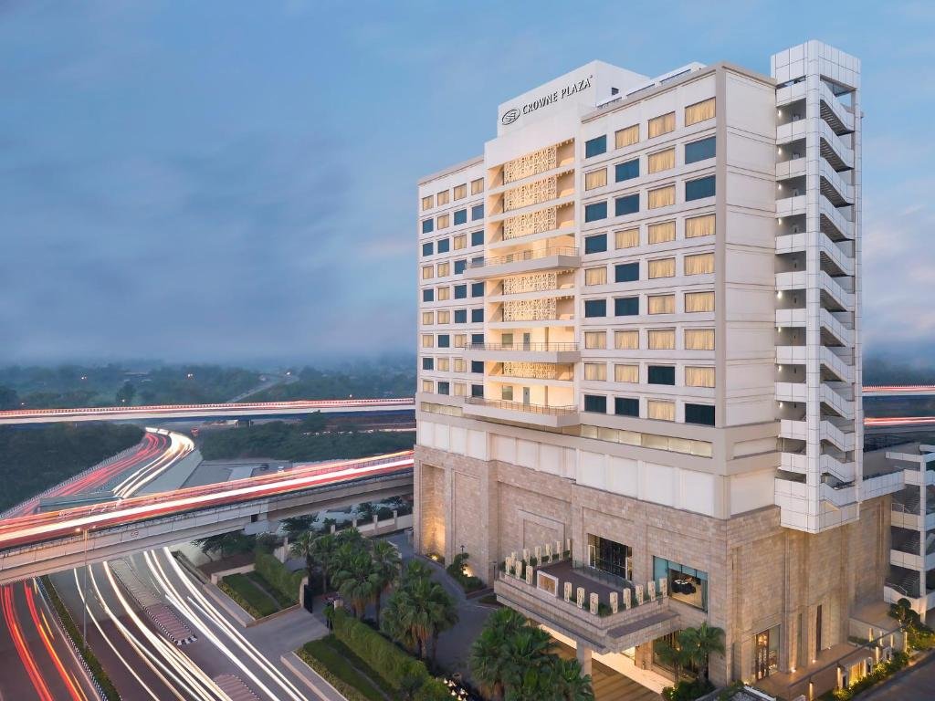 Crowne Plaza Greater Noida