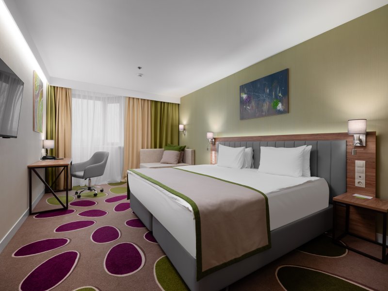 Edge VinogradovoPhoto 1