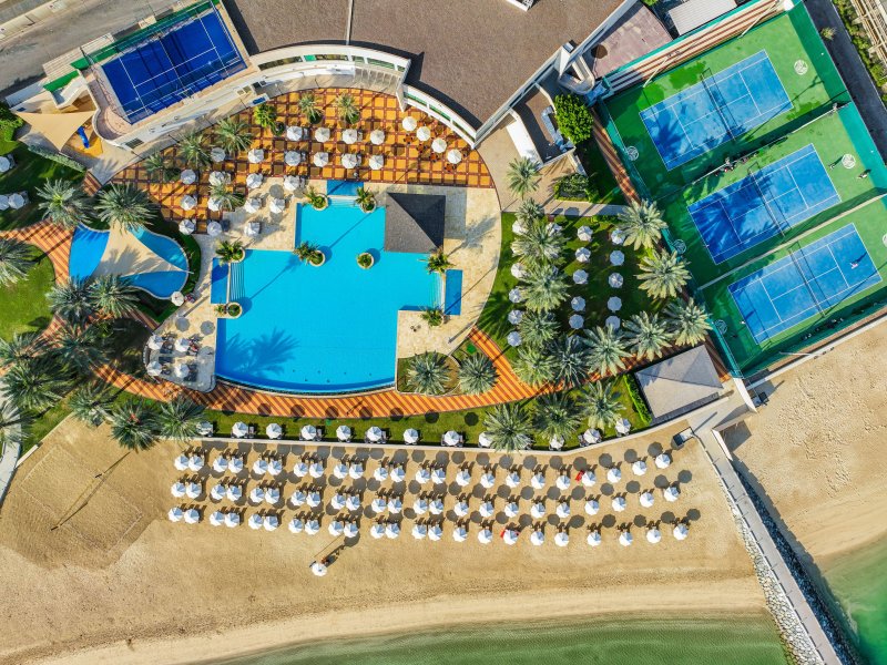 Beach Rotana - all suitesPhoto 8