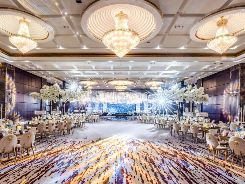 Beach Rotana - all suitesPhoto 10