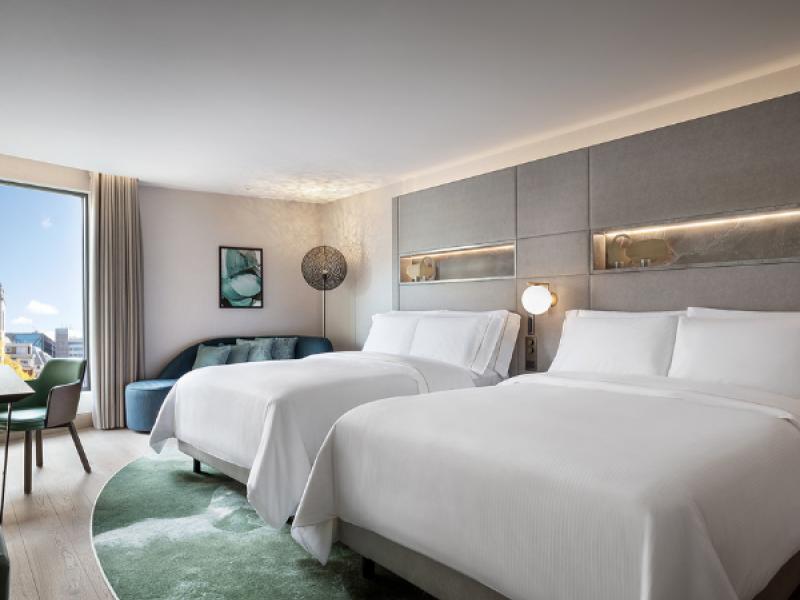 The Westin London City Hotel & ResidencesPhoto 1